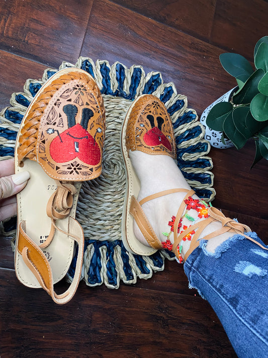 Corazon Lace up